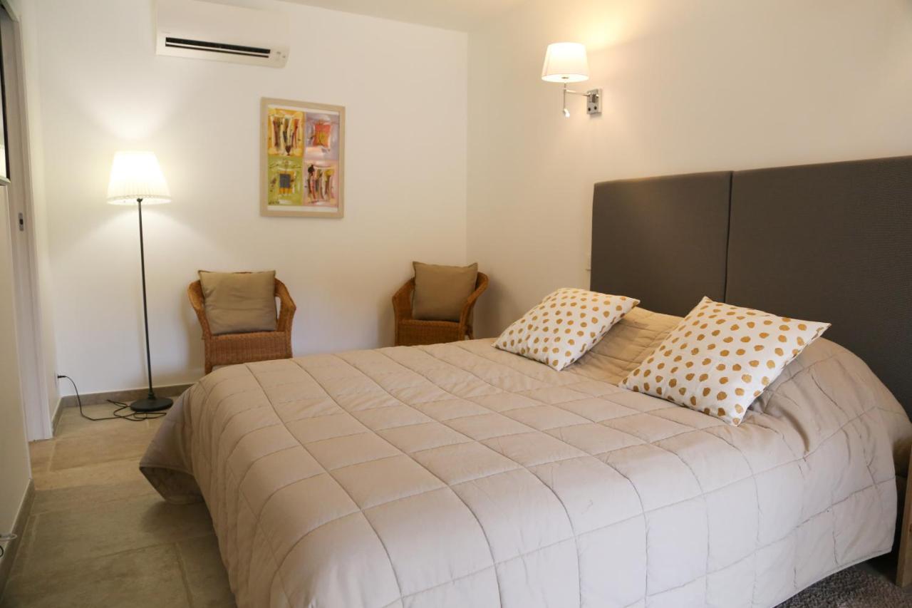 Hotel Domaine De La Font Des Peres - Teritoria Le Beausset Zewnętrze zdjęcie